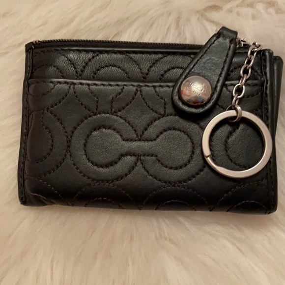 Coach Accessories - Coach keychain card wallet holder
